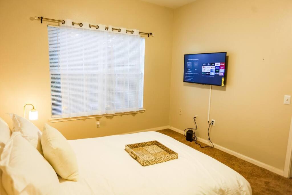 Appartement Lux 2Bd 2Ba Minutes From The Water à Pensacola Extérieur photo